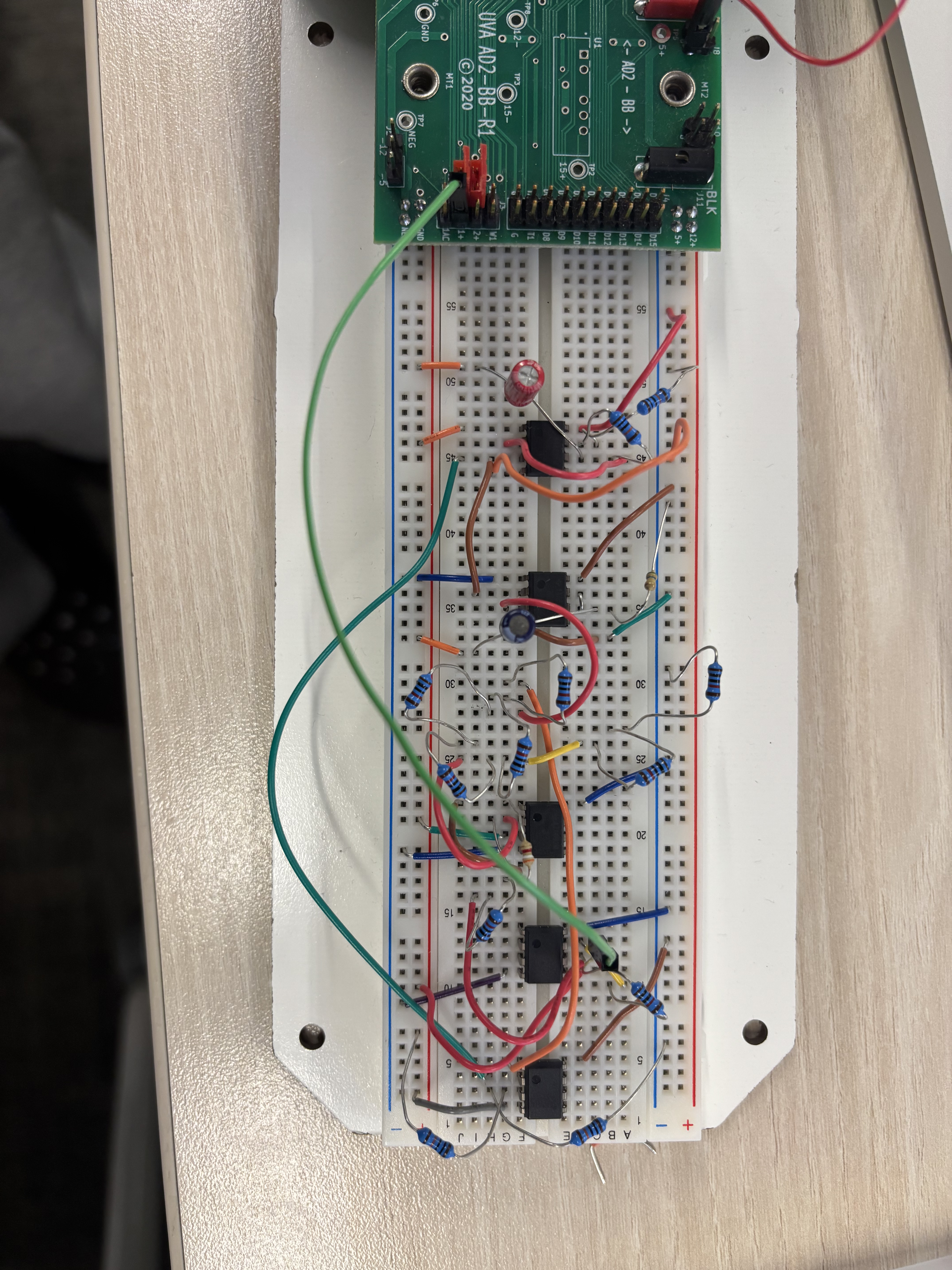 555 Timer Voltage Step Ladder